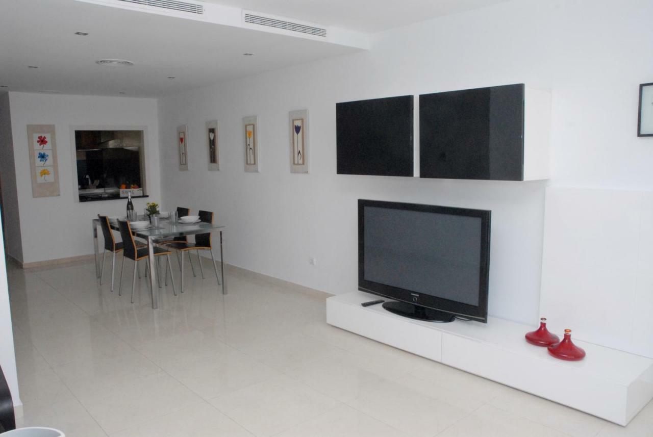 סיטגס Apartamento Montroig 3 Atico מראה חיצוני תמונה