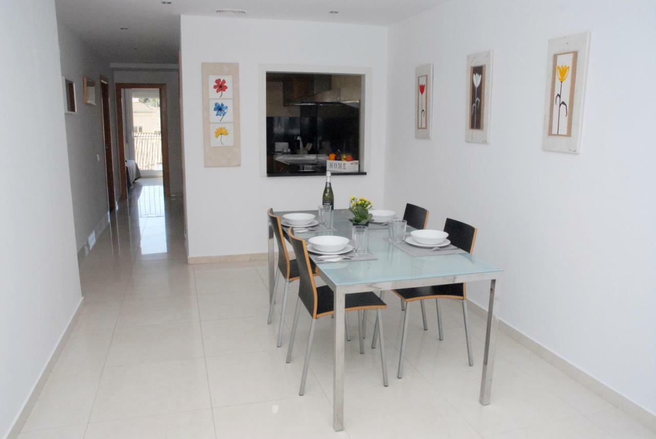 סיטגס Apartamento Montroig 3 Atico מראה חיצוני תמונה